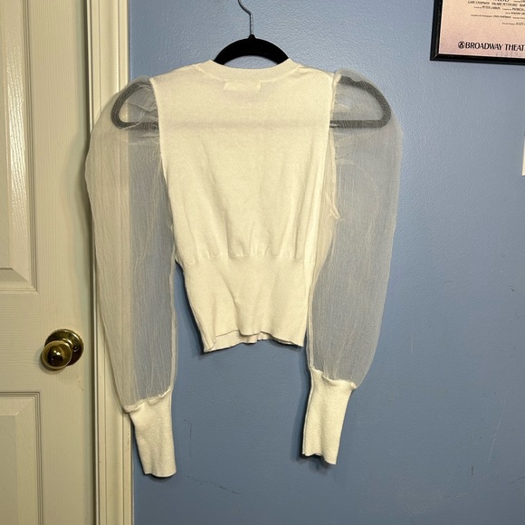 Idek Ditto NWOT White Top with Mesh Puff Sleeves - Picture 2 of 3